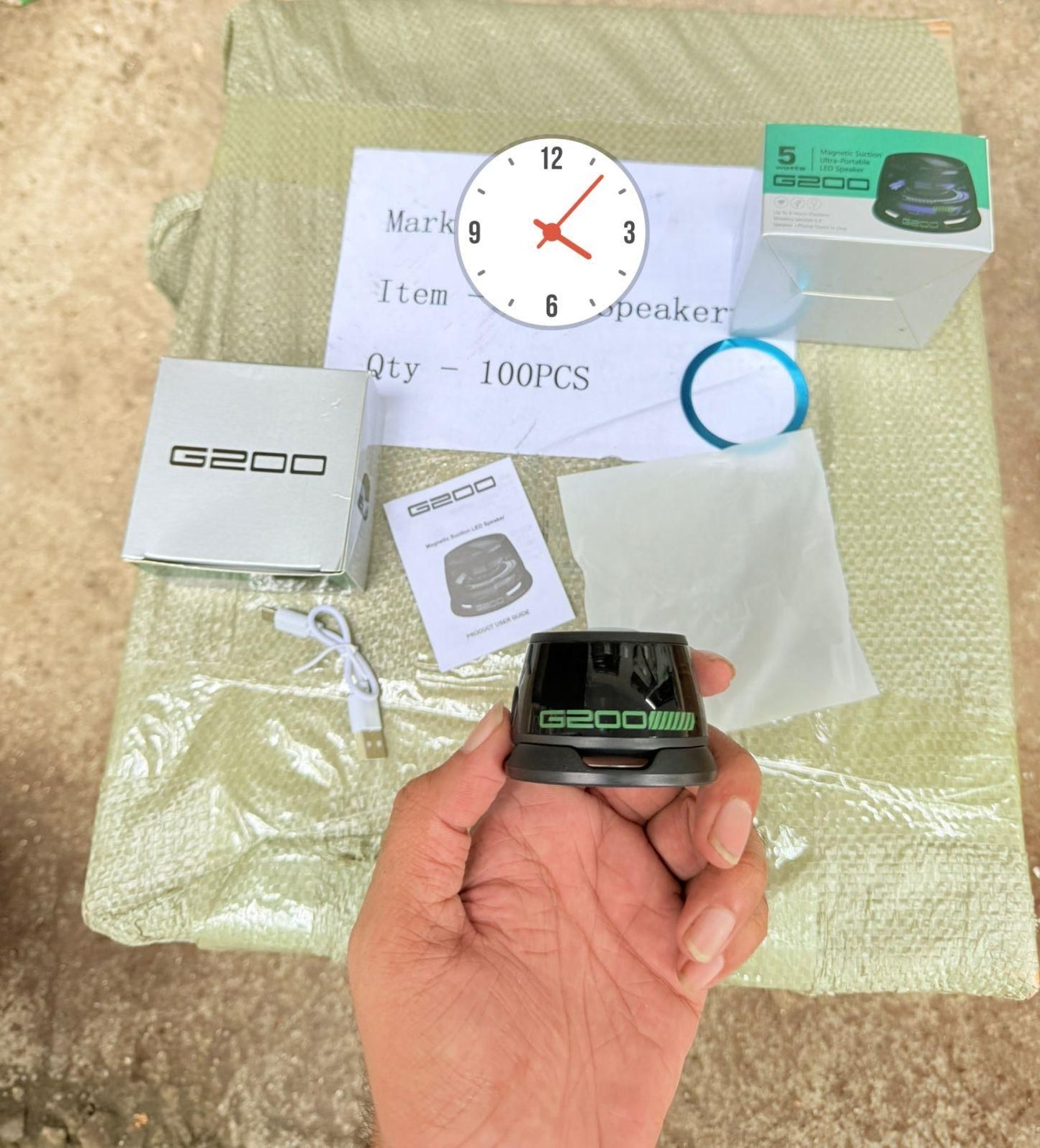 Magnetic Bluetooth Speaker